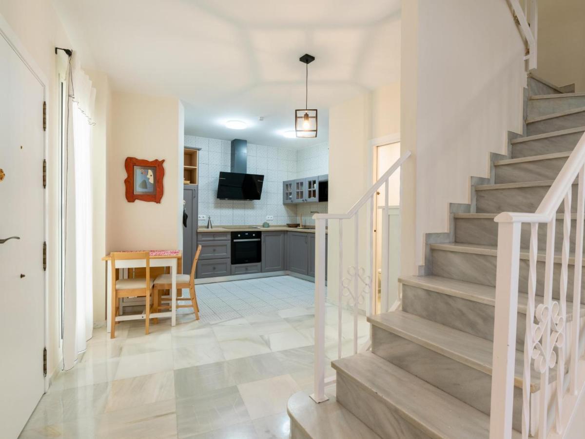 Holi-Rent Penthouse Penuelas Sevilla Kültér fotó